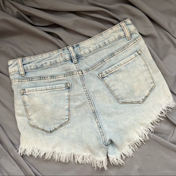 Altar’d State Cut Off Denim Shorts Frayed Hem 27 Light Wash - Picture 7 of 14